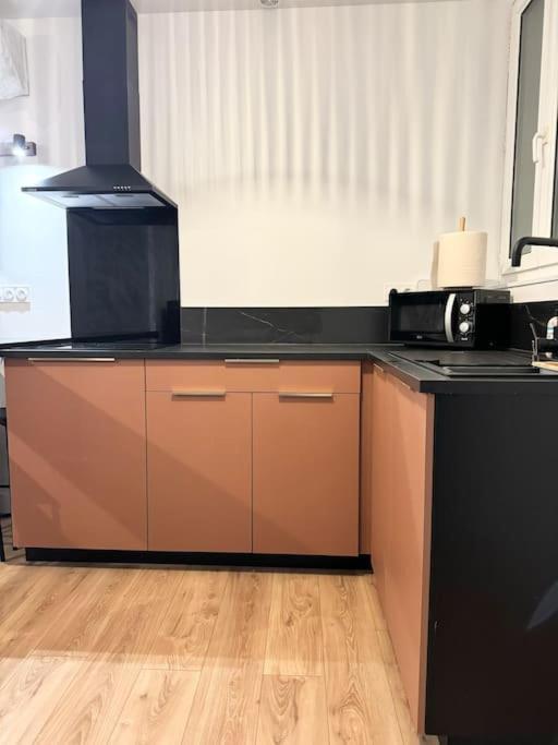 Appartement Eloi - 1 Chambre Mont-de-Marsan Eksteriør bilde