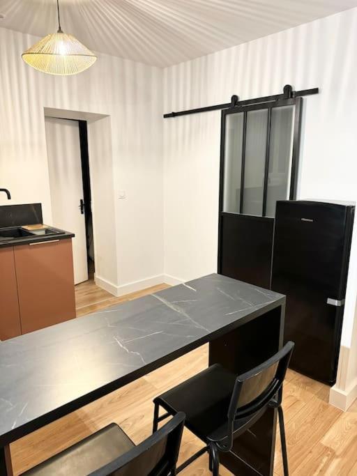 Appartement Eloi - 1 Chambre Mont-de-Marsan Eksteriør bilde